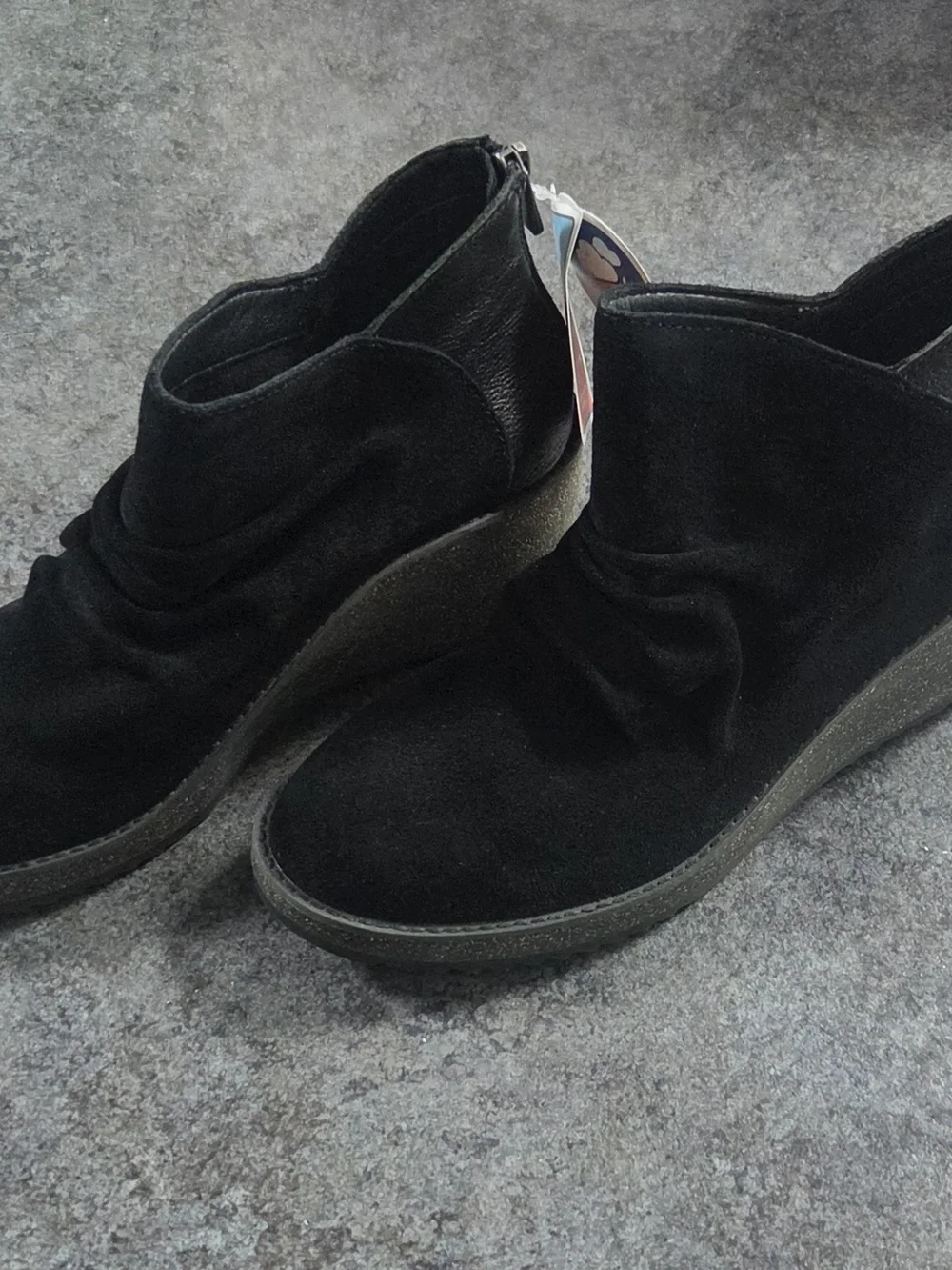 Aetrex Kara Black Suede Wedge Boots- Size 8 - New In Box